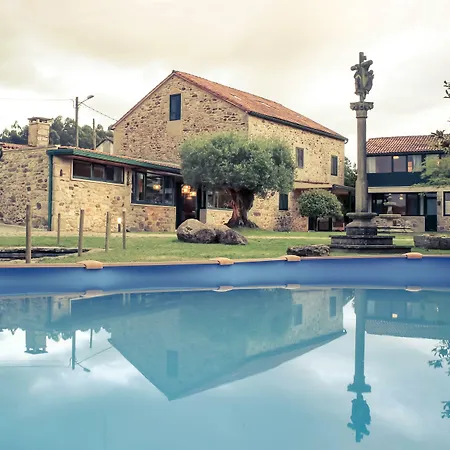 A Casa Do Lagoeiro A Estrada