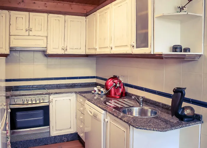 A Casa Do Lagoeiro Kır Evi A Estrada